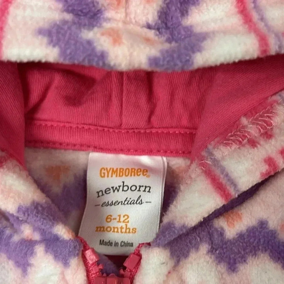 Gymboree - Hooded Fleece romper/one piece/jumpsuit/sleeper. Size 6-12 months - Picture 4 of 4